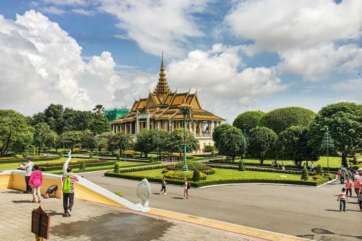 2-Days Phnom Penh Highlight Tours